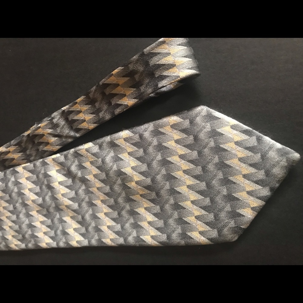 100% SILK handmade RAFAELLO 62”/3.5”